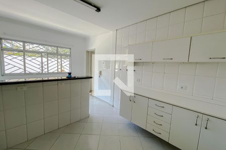 Casa de condomínio à venda com 188m², 3 quartos e 3 vagas Casa de condomínio à venda com 188m², 3 quartos e 3 vagasCozinha