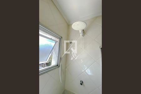 Casa de condomínio à venda com 188m², 3 quartos e 3 vagas Casa de condomínio à venda com 188m², 3 quartos e 3 vagasBanheiro