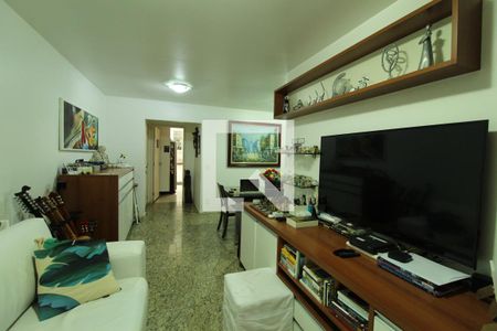 Sala de apartamento à venda com 4 quartos, 110m² em Recreio dos Bandeirantes, Rio de Janeiro