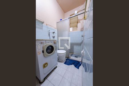 Banheiro de apartamento para alugar com 2 quartos, 45m² em Centro, Belo Horizonte