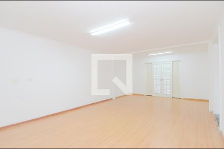 Casa à venda com 274m², 3 quartos e 3 vagasQuarto 3 - Suíte