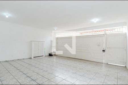 Casa à venda com 274m², 3 quartos e 3 vagasGaragem