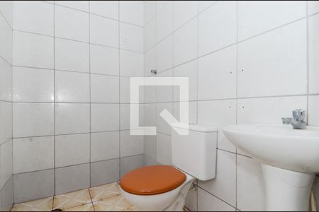 Casa à venda com 274m², 3 quartos e 3 vagasBanheiro de Serviço