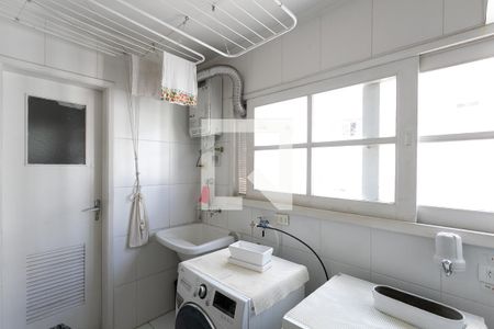 Apartamento à venda com 166m², 4 quartos e 1 vagaÁrea de Serviço