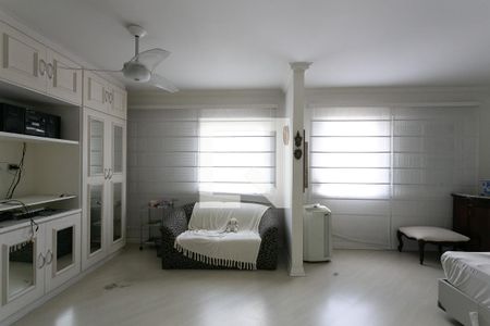 Suite de apartamento para alugar com 4 quartos, 166m² em Cerqueira César, São Paulo