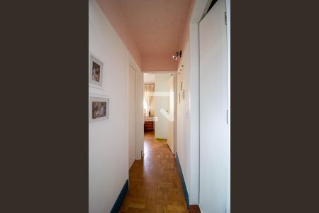 Apartamento à venda com 75m², 2 quartos e 1 vagaCorredor