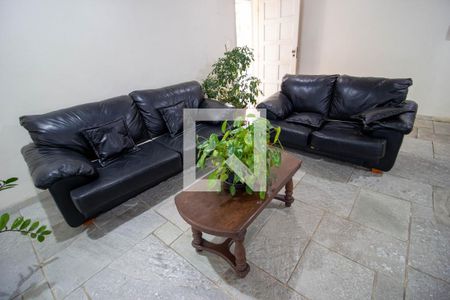 Apartamento à venda com 75m², 2 quartos e 1 vagaÁrea comum