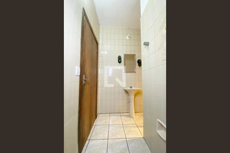 Casa à venda com 269m², 3 quartos e 1 vagaBanheiro 2