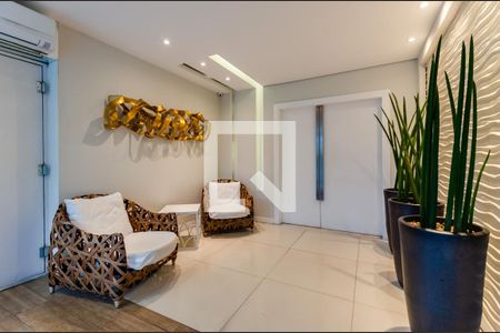 Apartamento para alugar com 80m², 2 quartos e 1 vaga Apartamento para alugar com 80m², 2 quartos e 1 vagaHall de entrada