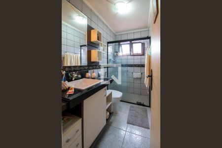 Casa à venda com 268m², 3 quartos e 3 vagasBanheiro Social