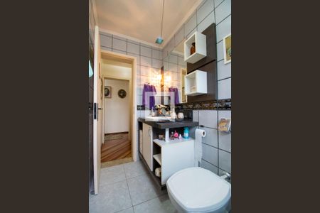 Casa à venda com 268m², 3 quartos e 3 vagasBanheiro Social