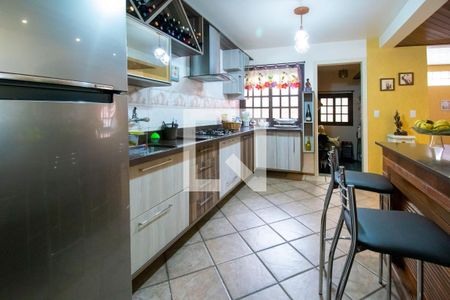 Casa à venda com 268m², 3 quartos e 3 vagasCozinha