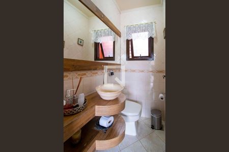 Casa à venda com 268m², 3 quartos e 3 vagasLavabo