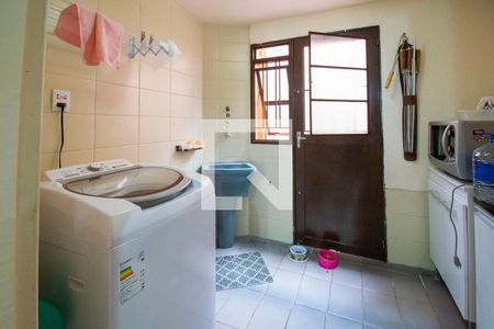 Casa à venda com 268m², 3 quartos e 3 vagasÁrea de Serviço