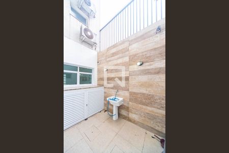 Casa à venda com 340m², 4 quartos e 3 vagasÁrea de Serviço