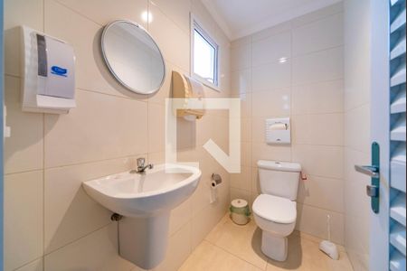 Casa à venda com 340m², 4 quartos e 3 vagasBanheiro da Cobertura 