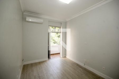 Sala de apartamento para alugar com 2 quartos, 70m² em Copacabana, Rio de Janeiro