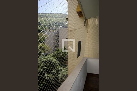 Varanda  de apartamento para alugar com 2 quartos, 70m² em Copacabana, Rio de Janeiro