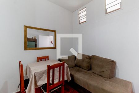 Sala/Cozinha de apartamento para alugar com 1 quarto, 45m² em Centro, Rio de Janeiro