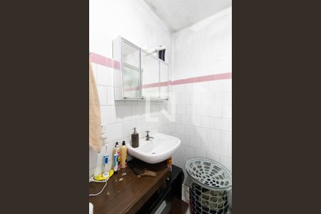 Apartamento à venda com 74m², 2 quartos e sem vagaBanheiro