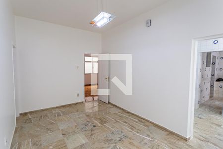 Apartamento para alugar com 220m², 4 quartos e 1 vagaCopa