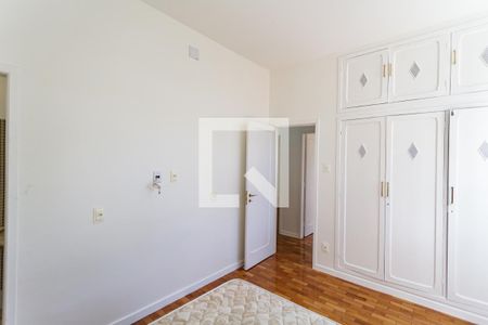 Suíte de apartamento para alugar com 4 quartos, 220m² em Santa Efigênia, Belo Horizonte