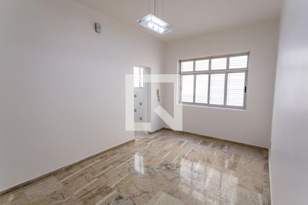 Apartamento para alugar com 220m², 4 quartos e 1 vagaCopa