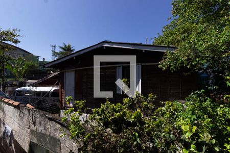 Casa à venda com 180m², 3 quartos e 3 vagas Casa à venda com 180m², 3 quartos e 3 vagasVista Quarto 2