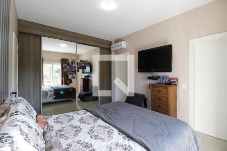 Casa à venda com 279m², 3 quartos e 4 vagasSuíte 1