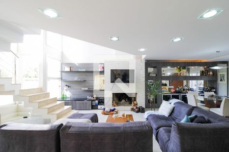 Casa à venda com 279m², 3 quartos e 4 vagasSala