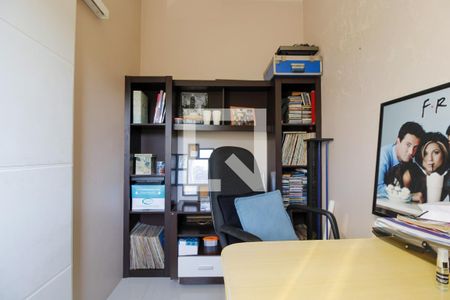 Casa à venda com 279m², 3 quartos e 4 vagasQuarto Suíte 1- Escritorio