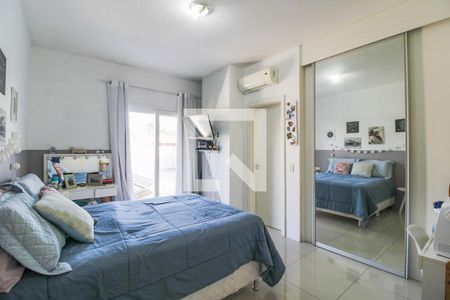 Casa à venda com 279m², 3 quartos e 4 vagasQuarto Suíte 2