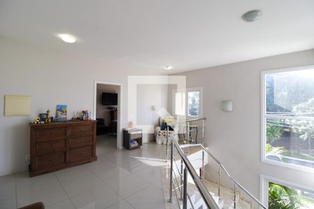 Casa à venda com 279m², 3 quartos e 4 vagasSala 2