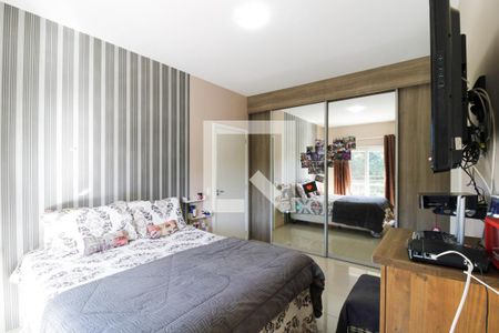 Casa à venda com 279m², 3 quartos e 4 vagasSuíte 1