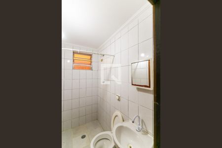 Casa à venda com 269m², 3 quartos e 2 vagasBanheiro casa 2