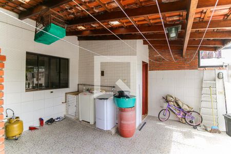 Casa à venda com 269m², 3 quartos e 2 vagasÁrea de Serviço