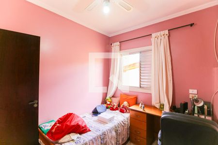 Casa à venda com 269m², 3 quartos e 2 vagasQuarto 2