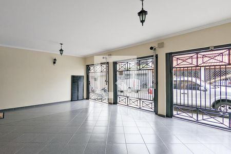 Casa à venda com 314m², 3 quartos e 3 vagasGaragem