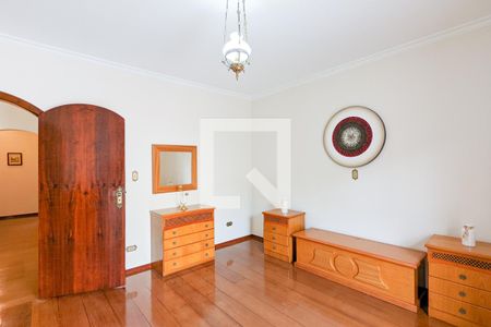 Casa à venda com 314m², 3 quartos e 3 vagasQuarto da suíte 1