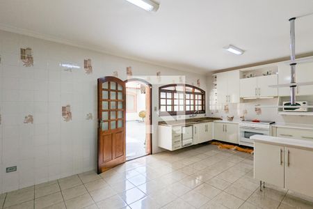 Casa à venda com 314m², 3 quartos e 3 vagasCozinha