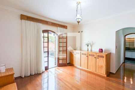 Casa à venda com 314m², 3 quartos e 3 vagasQuarto da suíte 1