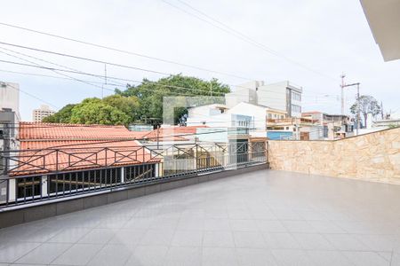Casa à venda com 314m², 3 quartos e 3 vagasVaranda