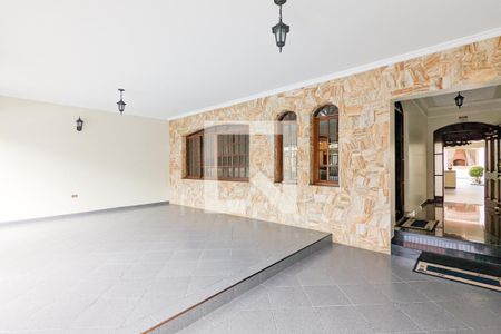 Casa à venda com 314m², 3 quartos e 3 vagasGaragem
