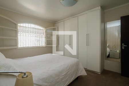 Casa à venda com 230m², 4 quartos e 3 vagasQuarto 3 - Suíte