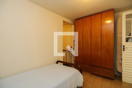 Casa à venda com 230m², 4 quartos e 3 vagasQuarto de Serviço