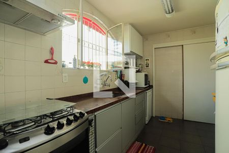 Casa à venda com 230m², 4 quartos e 3 vagasCozinha