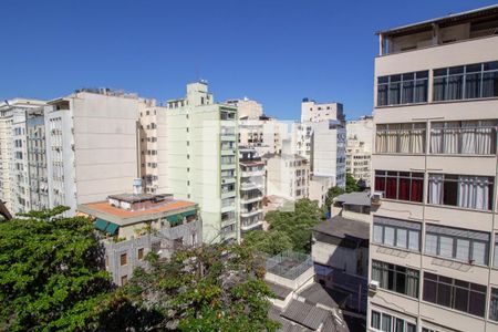 Vista de kitnet/studio para alugar com 1 quarto, 35m² em Copacabana, Rio de Janeiro