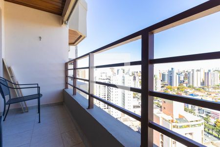 Sacada de apartamento para alugar com 3 quartos, 160m² em Cambuí, Campinas