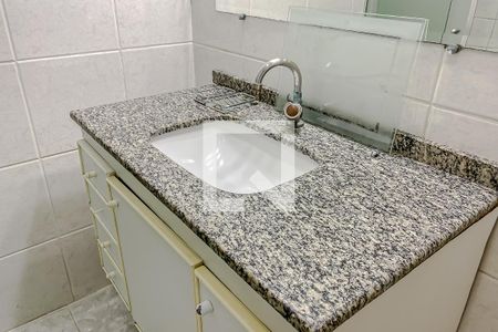 Casa à venda com 350m², 3 quartos e 1 vaga Casa à venda com 350m², 3 quartos e 1 vagaDetalhe Banheiro