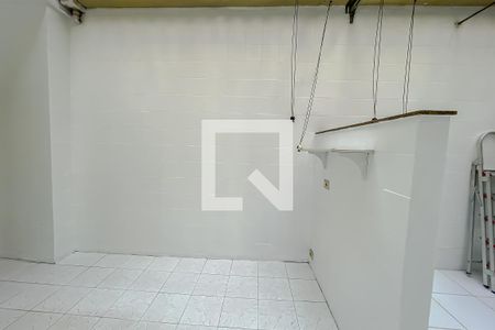 Casa à venda com 350m², 3 quartos e 1 vaga Casa à venda com 350m², 3 quartos e 1 vagaVista do Quarto 2